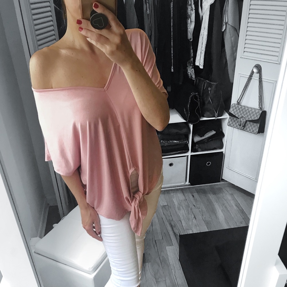 LAST 2✨Dusty Pink Solid Loose Fit Front Tie Top